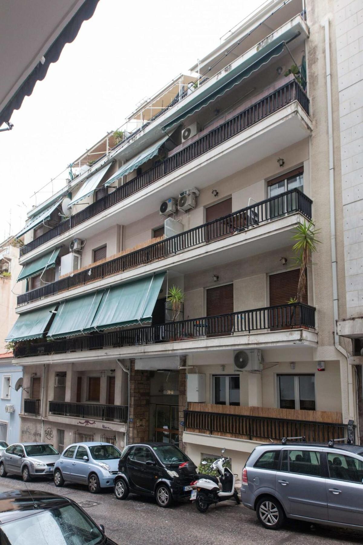 Pagrati Urban Oasis Getaway 2Bd Apt With Balcony Atina Dış mekan fotoğraf