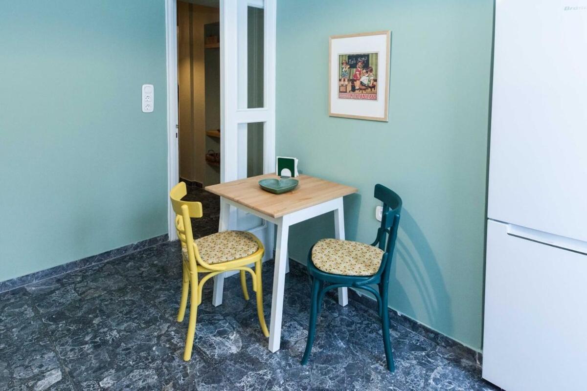 Pagrati Urban Oasis Getaway 2Bd Apt With Balcony Atina Dış mekan fotoğraf